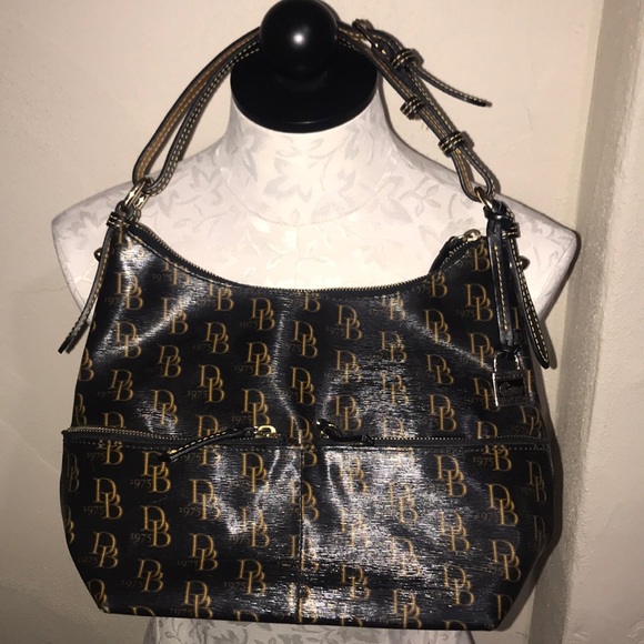 Dooney & Bourke Handbags - Dooney & Bourke signature logo 1975 shoulder hobo